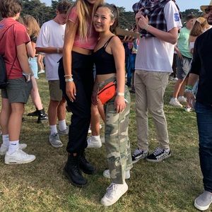 Meet your Posher, Ashley